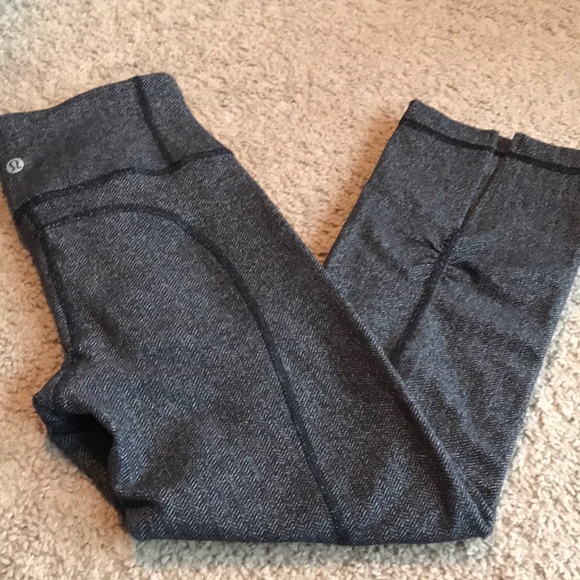 lululemon athletica Pants - 🔥Sale: Lululemon Herringbone Crops